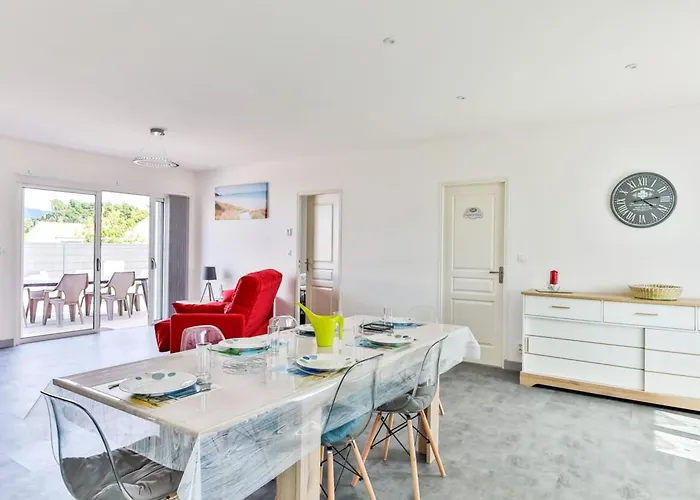 Le Gois - Parking - Marais Salants *